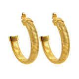 C-shaped Ridged Earring In Gold