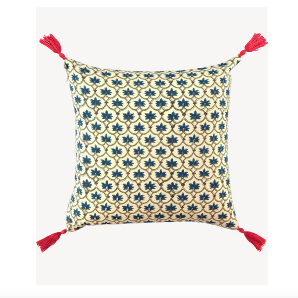 Faina Pillow Small