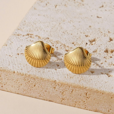 Consortium Shell Stud Earring - Gold