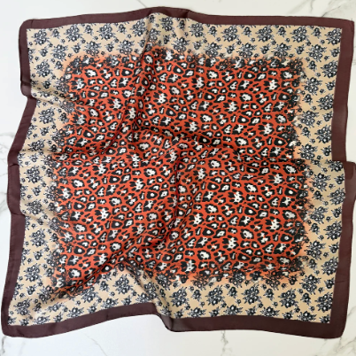 OST Vilja Scarf Leopard Dark Orange