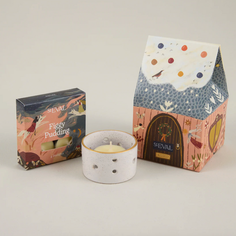St. Eval Figgy Pudding, Christmas Cottage