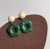 Resin Flower Drop Earring - Green & Cream