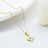 Four Leaf Flower Pendant Necklace - Gold & Pearl