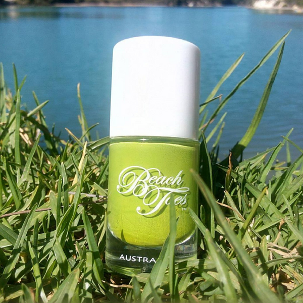 Beach Toes Nail Polish in Tree Cove