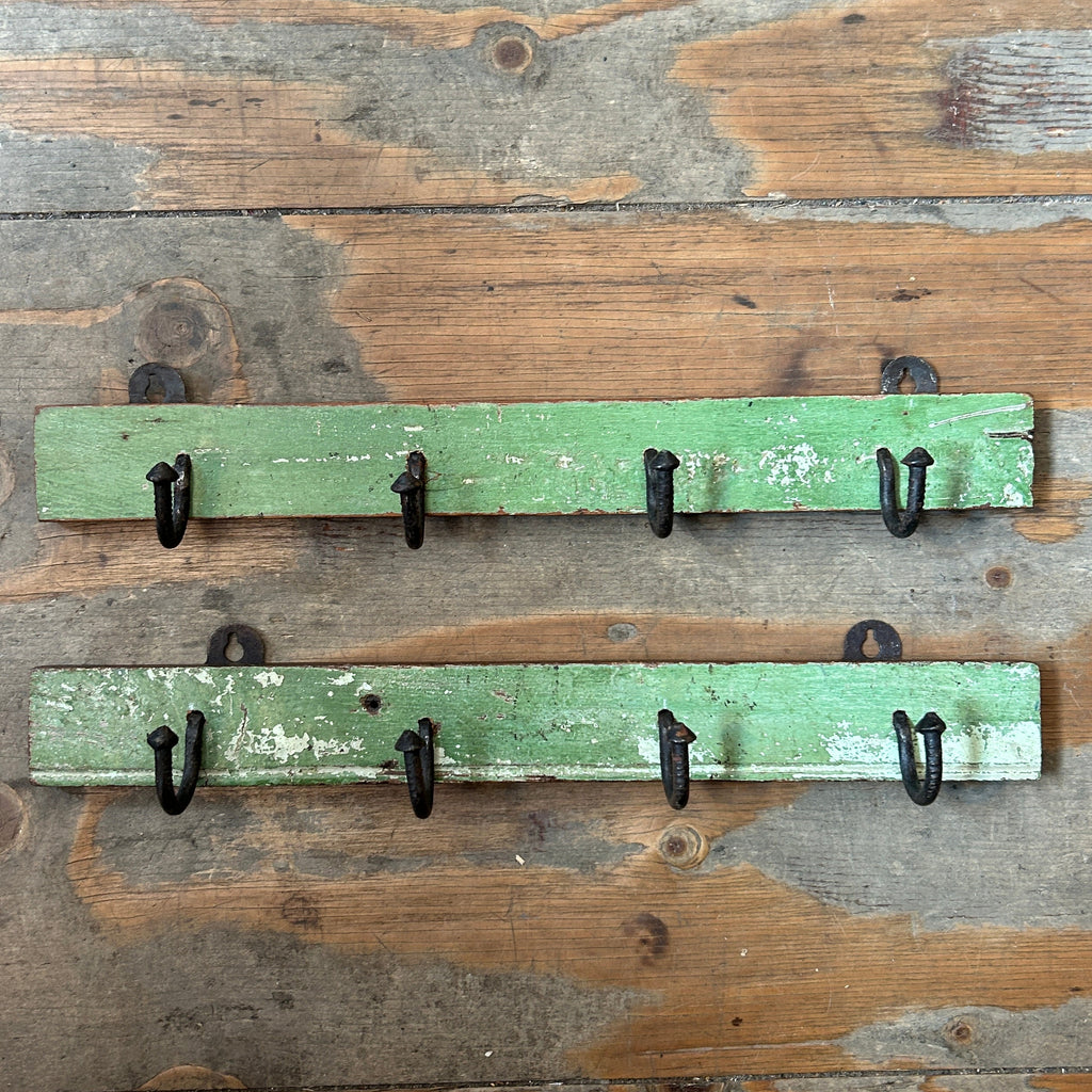 Set of 4 Thin Vintage Hooks - Light Green