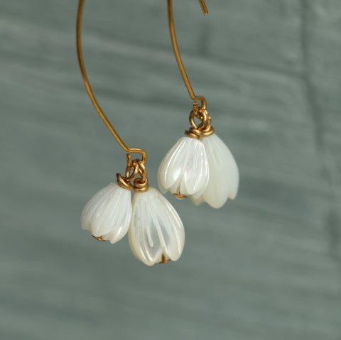 files/Silk_Purse_Sow_s_Ear_Art_Deco_Pearl_Snowdrop_Earrings.webp