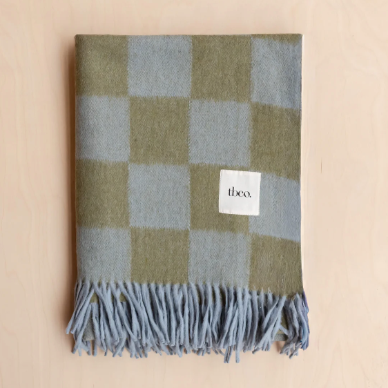 Tbco_Lambswool_Blanket_in_Blue_Block_Check folded