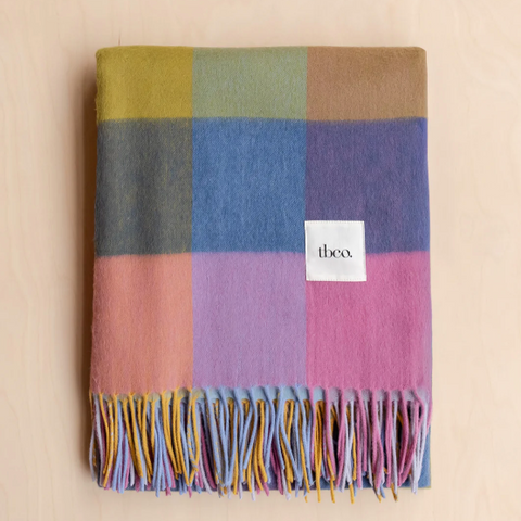 files/Tbco_Lambswool_Blanket_in_Pink_Block_Check_folded.png