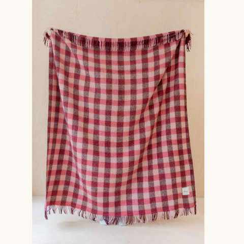 files/Tbco_Recycled_Wool_Blanket_-_Pink_Waffle_Gingham.png