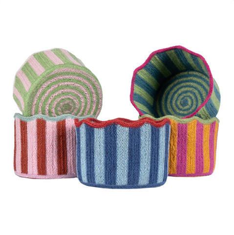 files/Tulip_Basket_-_Strawberry_Collection.png