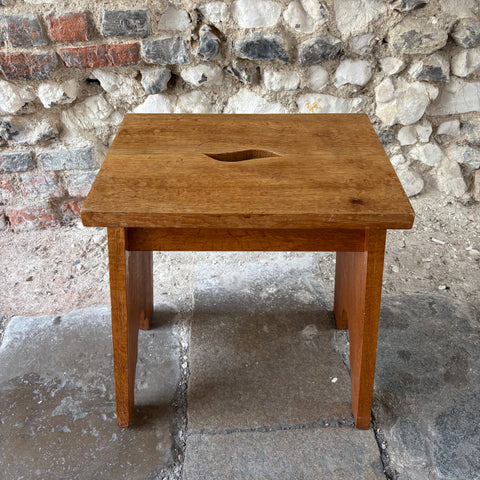 files/Vintage_Church_Stool_top.heic
