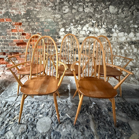 files/Vintage_Ercol_Quaker_Carver_Dining_Chairs_-_Blonde_Elm_Beach_Wood.jpg