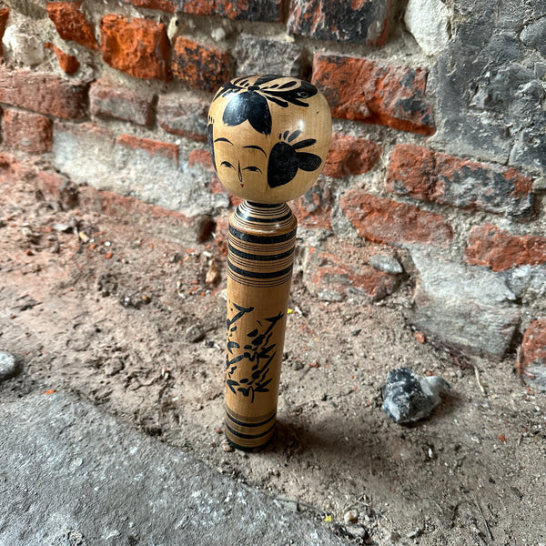 Vintage Japanese Kokeshi Dolls black Stripe side View