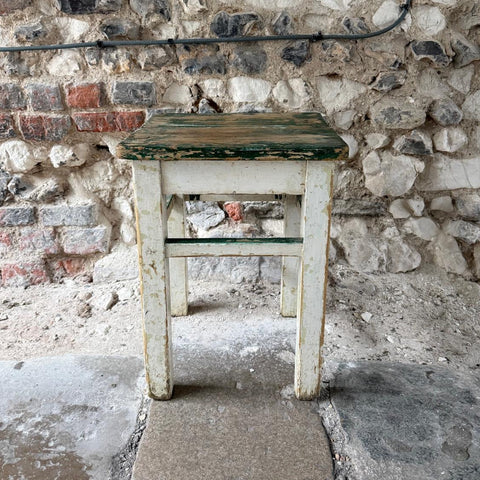 files/Vintage_Painted_-_Table.jpg