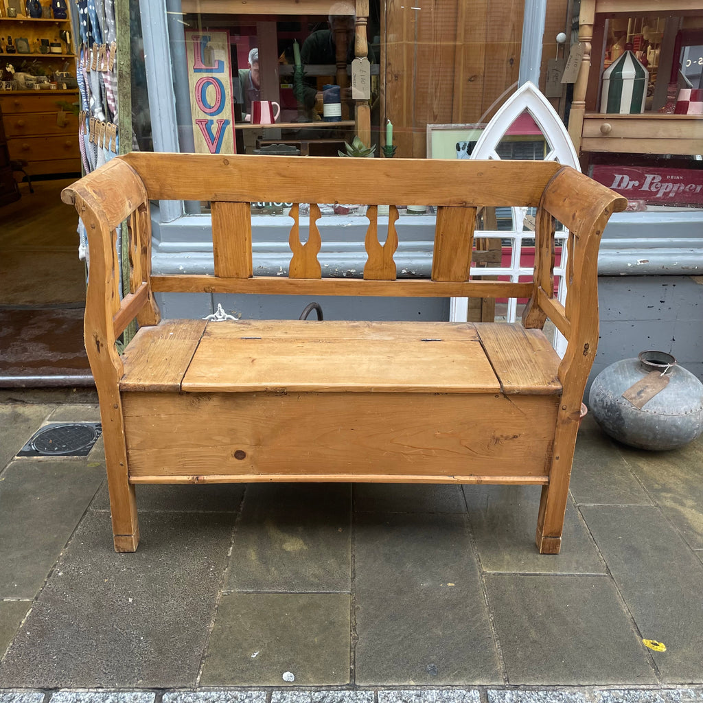 Vintage Pine Lift Up Lid Bench