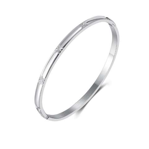 White Leaf Engraved Star Detail Bangle in Silver