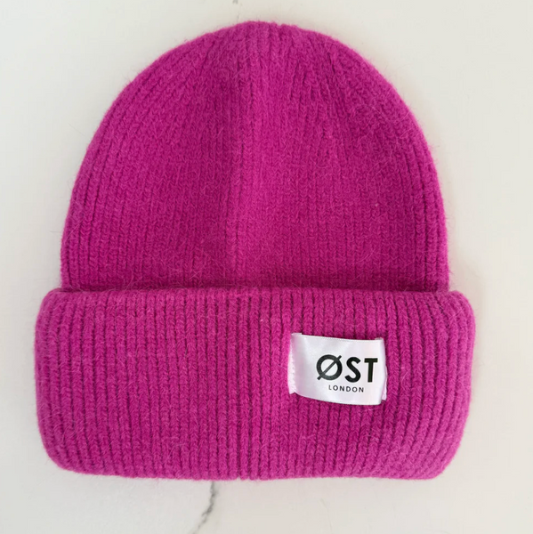 clara angora beanie - fushia