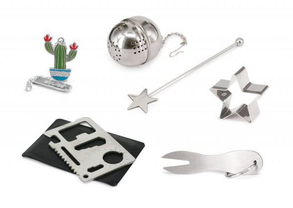 Crimson Christmas Luxury Crackers