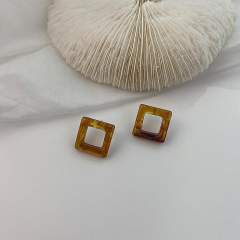 Last True Angel Marbled Resin Open Square Earrings - Toffee