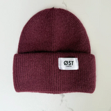 ost clara beanie burgundy