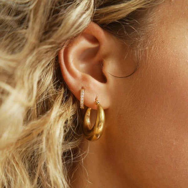 By Rae The Palma Essential Hoop
