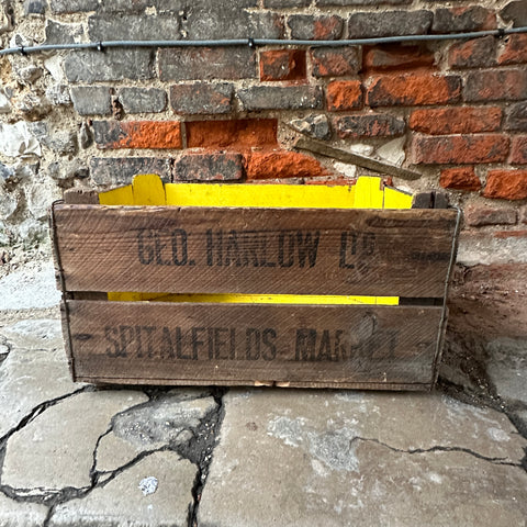 files/vintage_spitalfields_box_front_view.jpg