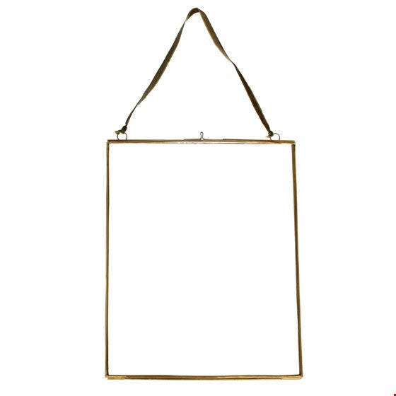 Brass Hanging Frame Portrait 20 x 25 cm