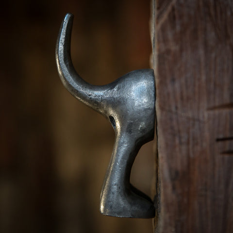 Dog Tail Hook