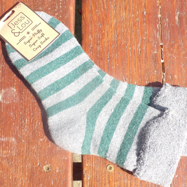 Jess & Lou Large Stripe Ladies Cuff Socks - Green Grey