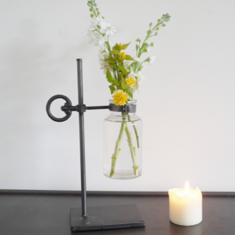 Metal Flower Holder