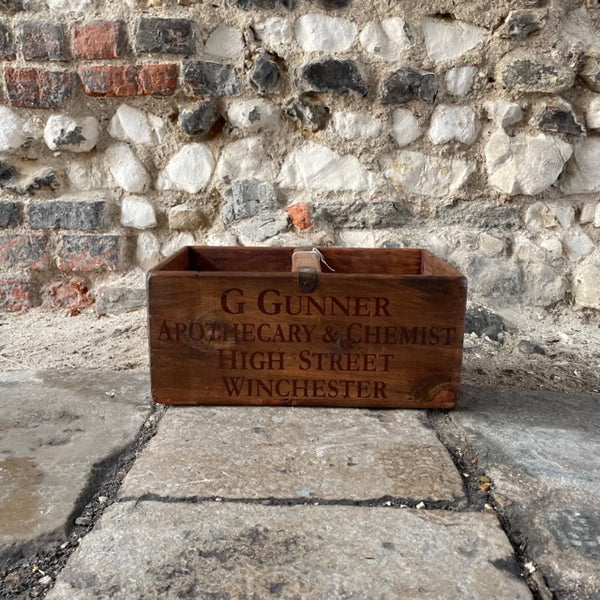 Vintage Style G Gunner Apothecary & Chemist 'Medicine' Storage Box - Large Front